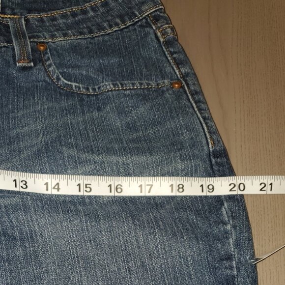 Levi's Signature Mid Rise Bootcut - Picture 8 of 9